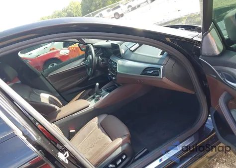 2018 BMW M550I xDrive from USA, damaged, VIN WBAJB9C57JB049113